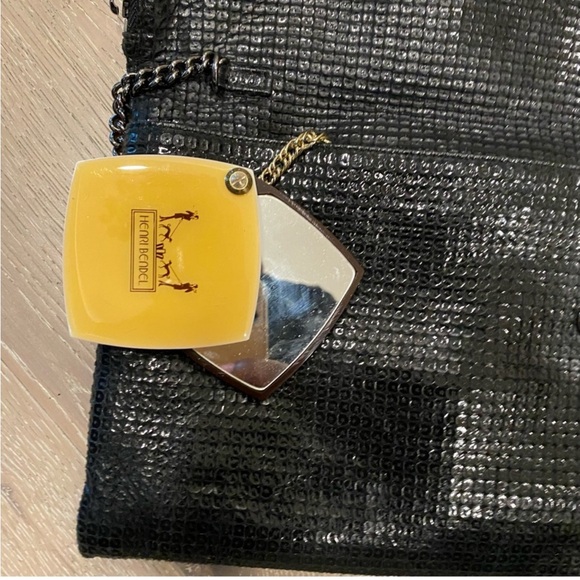 Henri Bendel Debutant shiny Black Leather Clutch Purse vintage compact mirror - Picture 13 of 14